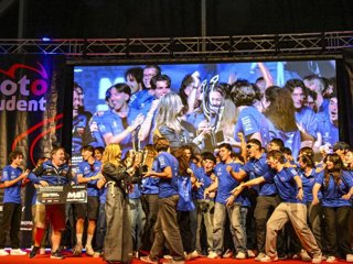 La vicepresidenta en funciones, Mar Vaquero, participó en la gala de entrega de premios de la última edición de MotoStudent