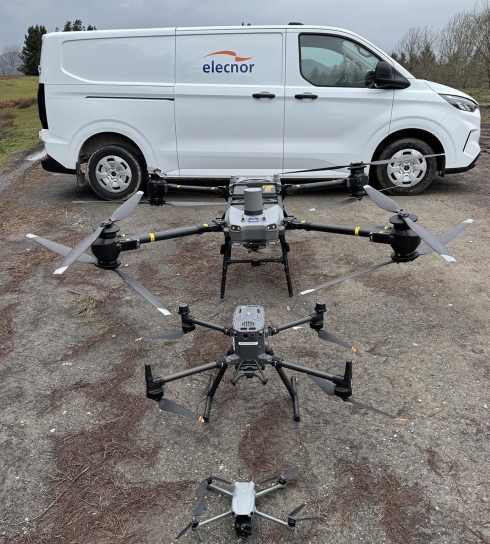Un camión de Elecnor, con drones para la vigilancia de sus infraestructuras