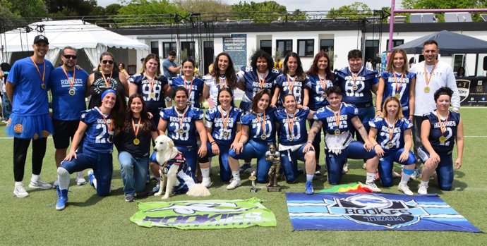 Barberá Rookies celebra su título de campeón de liga 2026