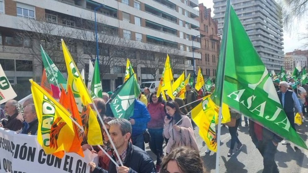 Imagen de archivo de una manifestación del sector agrario por las calles de Valladolid