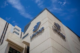 Unicaja evita la emisión de más de 142.500 toneladas de dióxido de carbono en 2025 con sus bonos verdes.