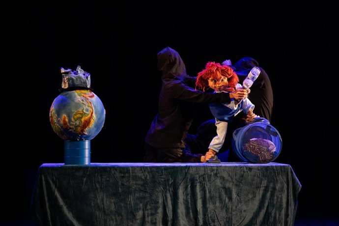 Imagen de la obra 'Clementina y los Planetas'.