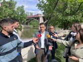Foto: PSOE censura el "despilfarro" de 3000.000 euros en el proyecto del puente de Poniente y pide a Carnero que no "derroche"