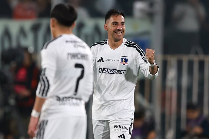 Futbol, Colo Colo vs Coquimbo Unido. Fecha 9, Liga de Primera 2026. El jugador de Colo Colo Javier Correa, centro, celebra su gol durante el partido de primera division contra Coquimbo Unido disputado en el estadio Monumental de Santiago,