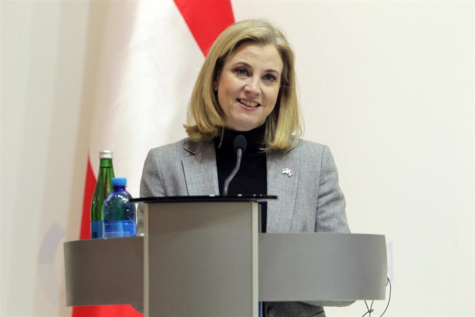 Archivo - La ministra de Exteriores de Austria, Beate Meinl-Reisinger, durante una rueda de prensa en la capital de Ucrania, Kiev, en febrero de 2026 (archivo)