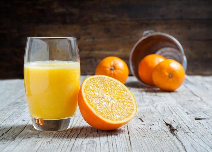 Archivo - Imagen de recurso de una naranja.
