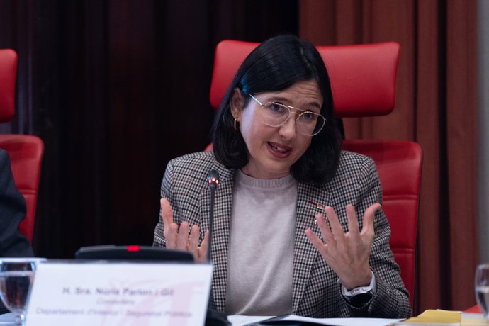 Archivo - La consellera d'Interior i Seguretat Pública, Núria Parlon