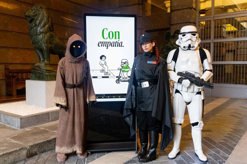 La iniciativa municipal 'ConVivencia Vial' se suma a la celebración del Día de Star Wars del lunes 4 de mayo