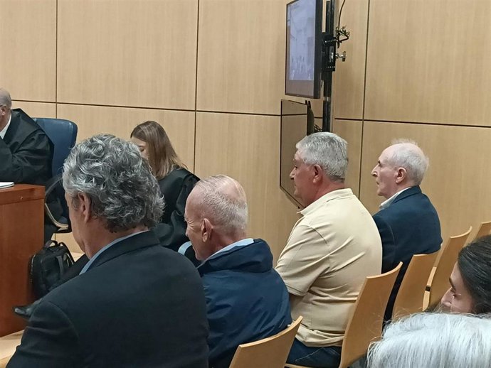 Suspendido el juicio por corrupción urbanística contra el 'cartel del fuego' para estudiar nuevas pruebas