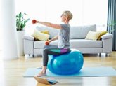 Foto: El ejercicio y la dieta son claves para frenar la pérdida muscular y la sarcopenia en personas mayores