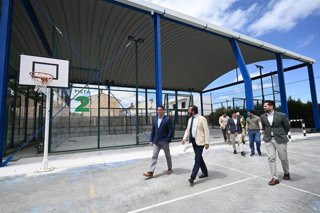 Las obras de modernización de las pistas de pádel de Alhendín están casi al 60% de ejecución
