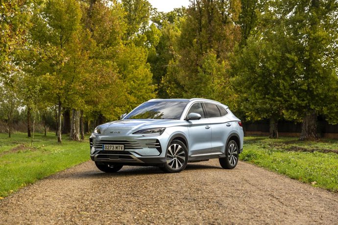 Archivo - BYD lidera el mercado híbrido enchufable en abril con el Seal U y el Atto 2 en las dos primeras plazas