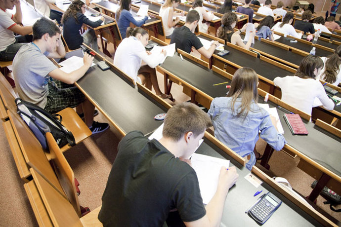 Archivo - Aula de Universidad