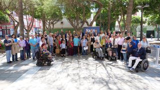 Participantes en el acto organizado por la FAAM en Almería por el Día Nacional de la Convención Internacional de los Derechos de las Personas con Discapacidad.
