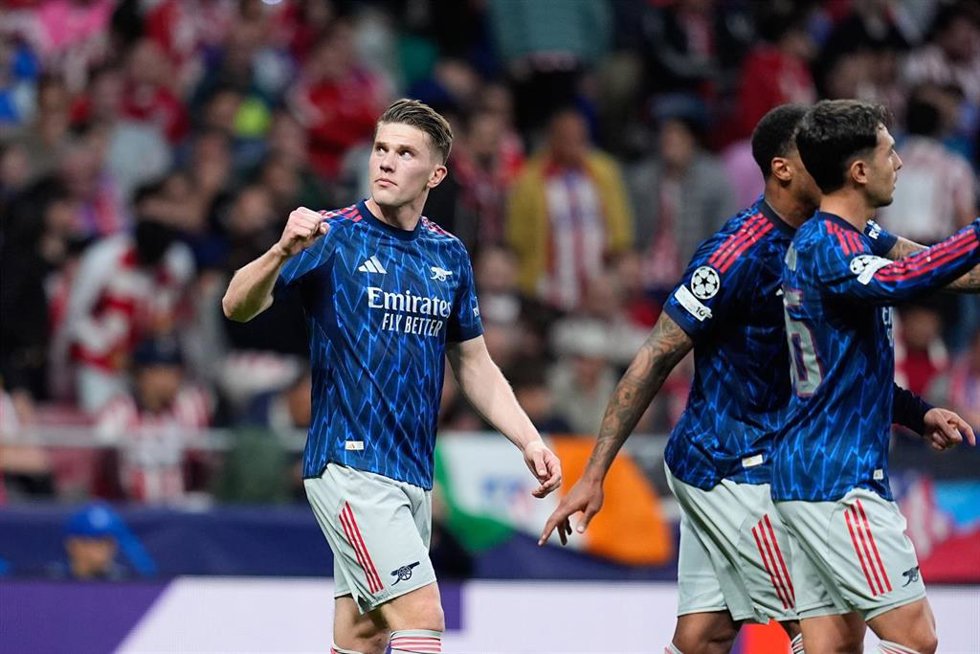 Viktor Gyökeres celebra su gol con el Arsenal FC en la ida de las semifinales de la Liga de Campeones ante el Atlético de Madrid
