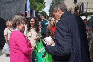 El secretario general del PSOE de Granada, Pedro Fernández, en Loja.
