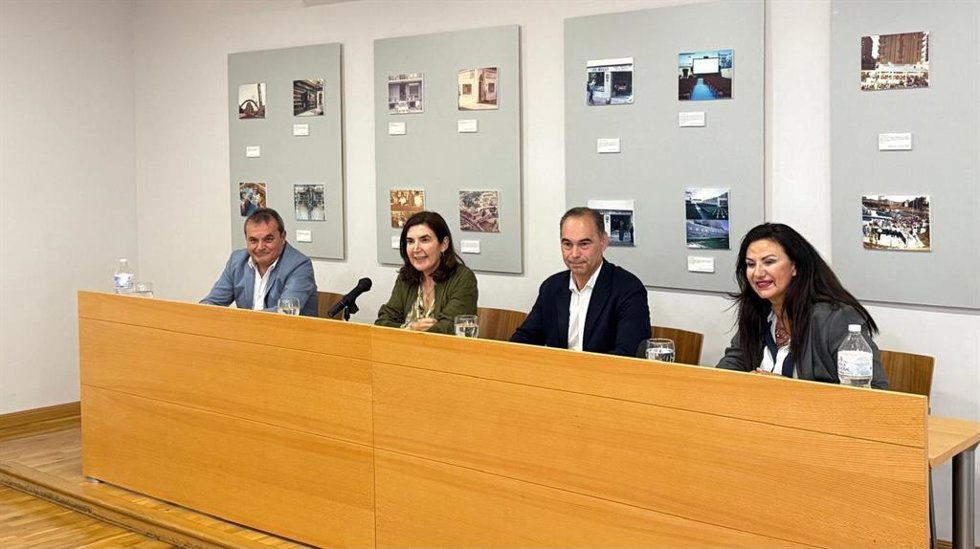 La coordinadora de Empleo del PP andaluz y candidata a las elecciones autonómicas del 17 de mayo, Rocío Blanco, en un acto en Benalmádena.