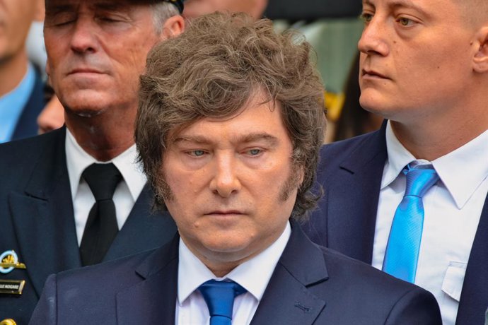 Archivo - April 2, 2026, Merlo, Buenos Aires, Argentina: Javier Milei led the main ceremony commemorating Veterans and Fallen Soldiers of the Falklands War on April 2nd in Plaza San Martín (Retiro, Buenos Aires). He reaffirmed Argentine sovereignty, paid 