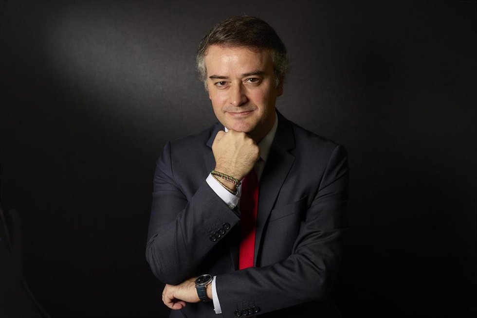 Archivo - El exdirector del Gabinete de Presidencia del Gobierno Iván Redondo posa para Europa Press, en la Oficina de R&A Comunicación, a 26 de noviembre de 2021, en Madrid (España). Redondo fue nombrado director del Gabinete de la Presidencia, y también