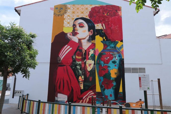 ÛLa niña de fuego', mural de Dan Ferrer en Illescas.