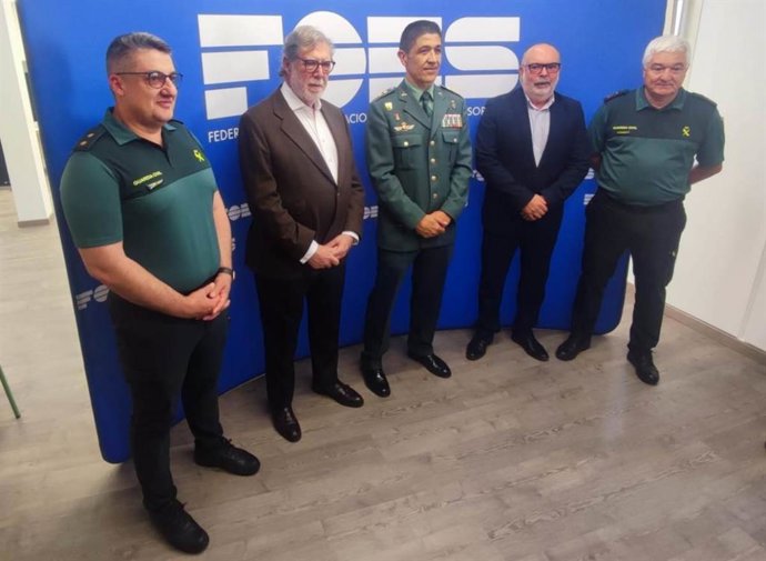 Un momento previo a la jornada en el FOES.