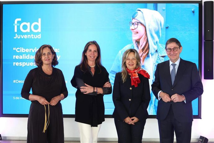 Fad Juventud presenta el informe ‘Código 505. Un estudio sobre las ciberviolencias entre la juventud española’.
