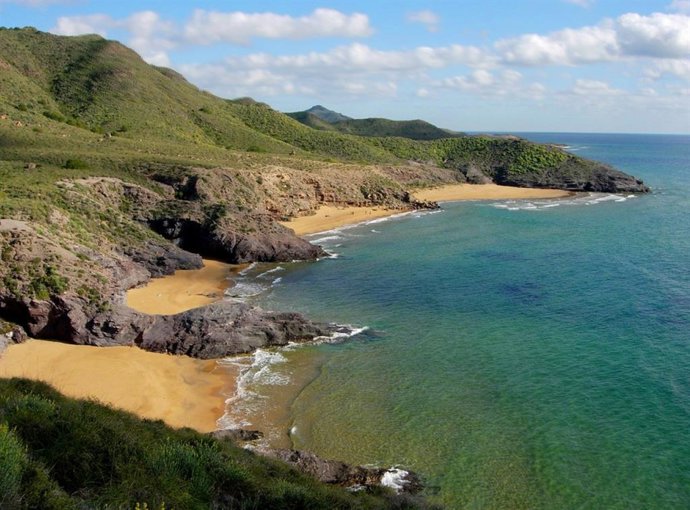Archivo - Playa de Calblanque