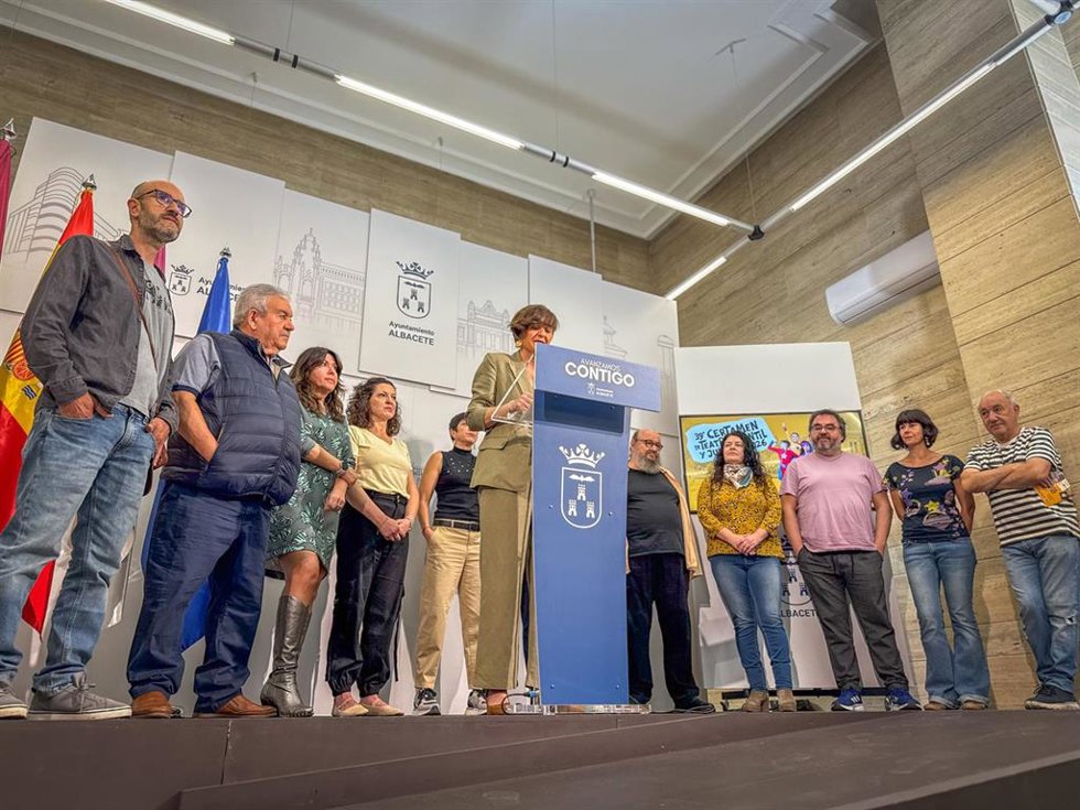 Presentación del Certamen de Teatro Infantil y Juvenil de la ciudad en su 39ª edición.
