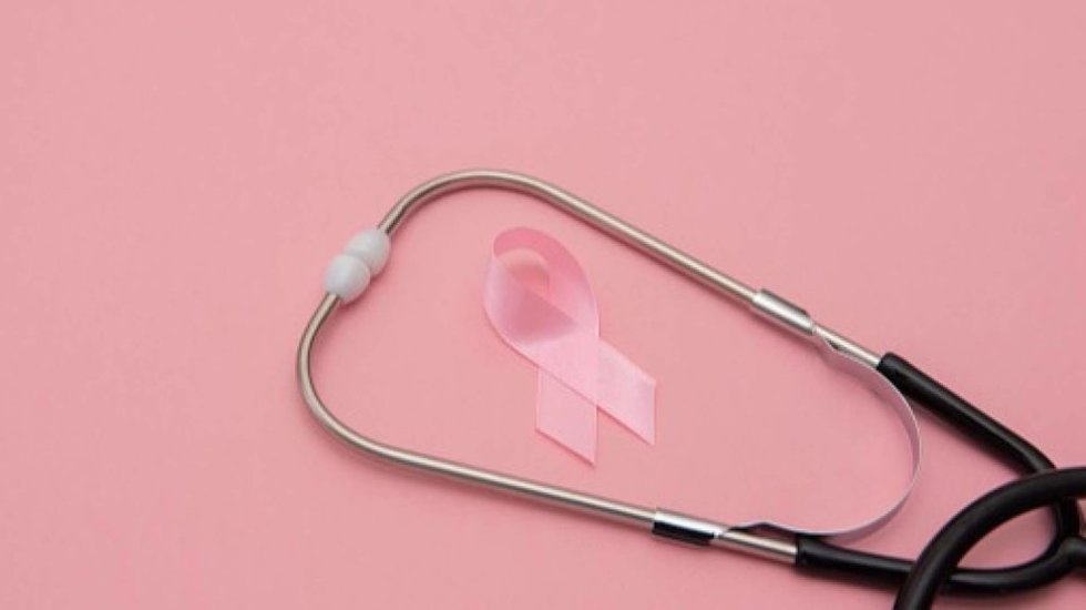 Fisioterapia y oncología para frenar el impacto del dolor y la fatiga en las personas con cáncer