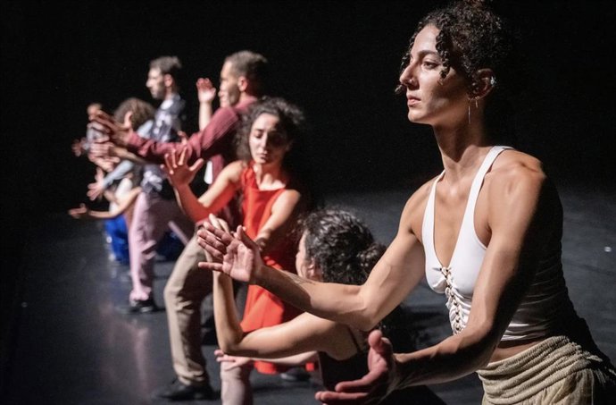 'Badke(Remix)', Pieza Coreográfica, Coproducción De Lageste Y Stereo48