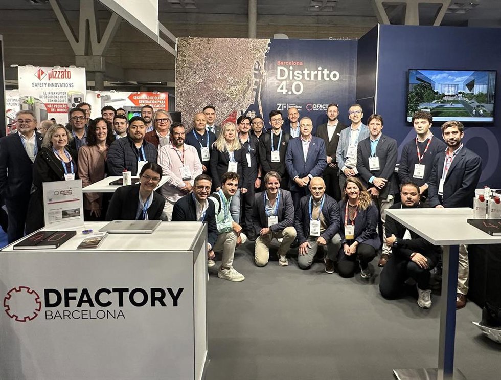 Inauguración del stand del CZFB