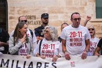 Asociaciones de víctimas de la dana denuncian el cierre de la comisión en Corts: "Es un blindaje político de PP y Vox"