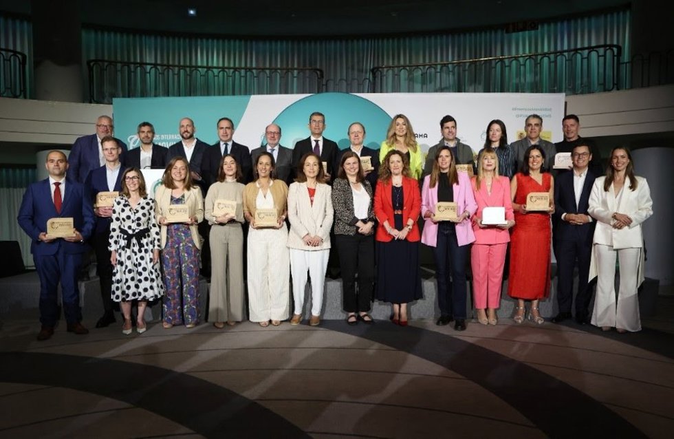 Galardonados en la gala de entrega de la sexta edición de los Premios Internacionales de Movilidad, celebrada en Madrid
