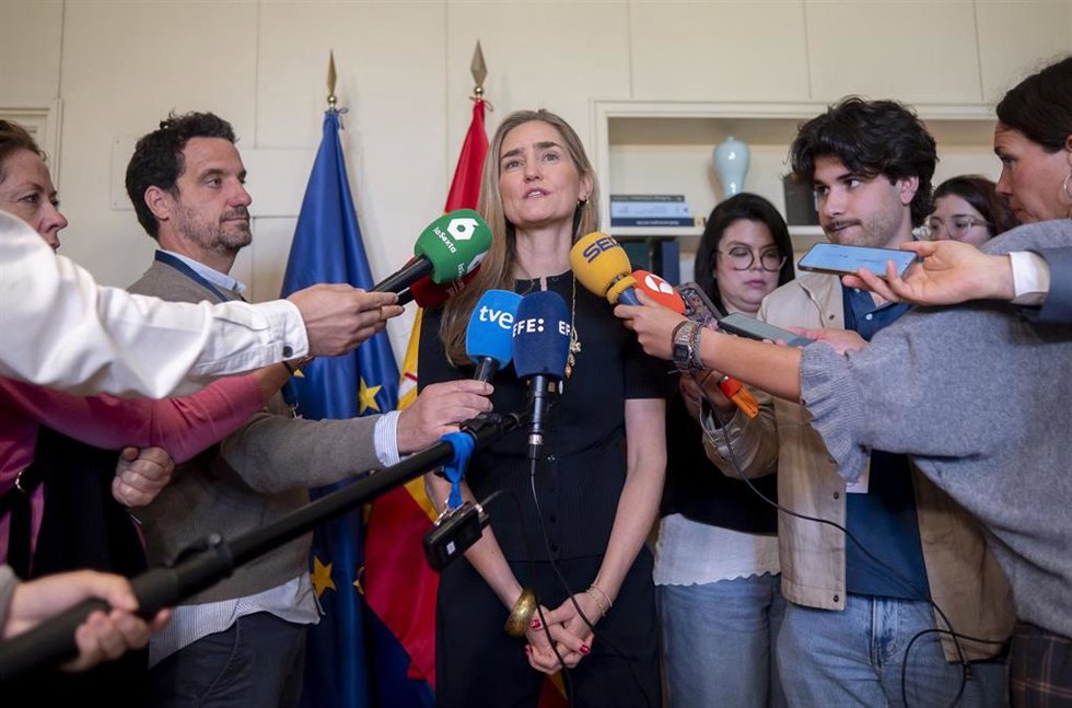 La vicepresidenta tercera y ministra para la Transición Ecológica y el Reto Demográfico, Sara Aagesen, ofrece declaraciones tras una reunión con agentes del sector gasista y del sector petrolero, a 5 de mayo de 2026, en Madrid (España). Aagesen se ha reun
