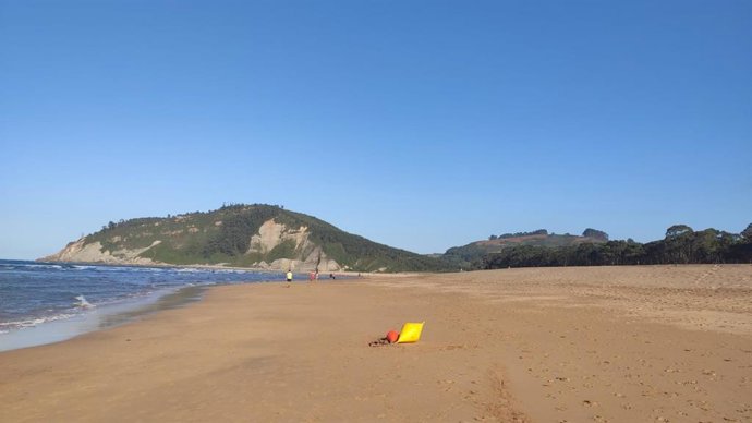 Archivo - Playa de Rodiles, Mar Cantábrico, turismo, Asturias