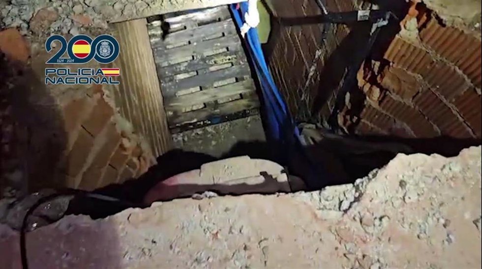 Archivo - Narcotúnel encontrado en Ceuta