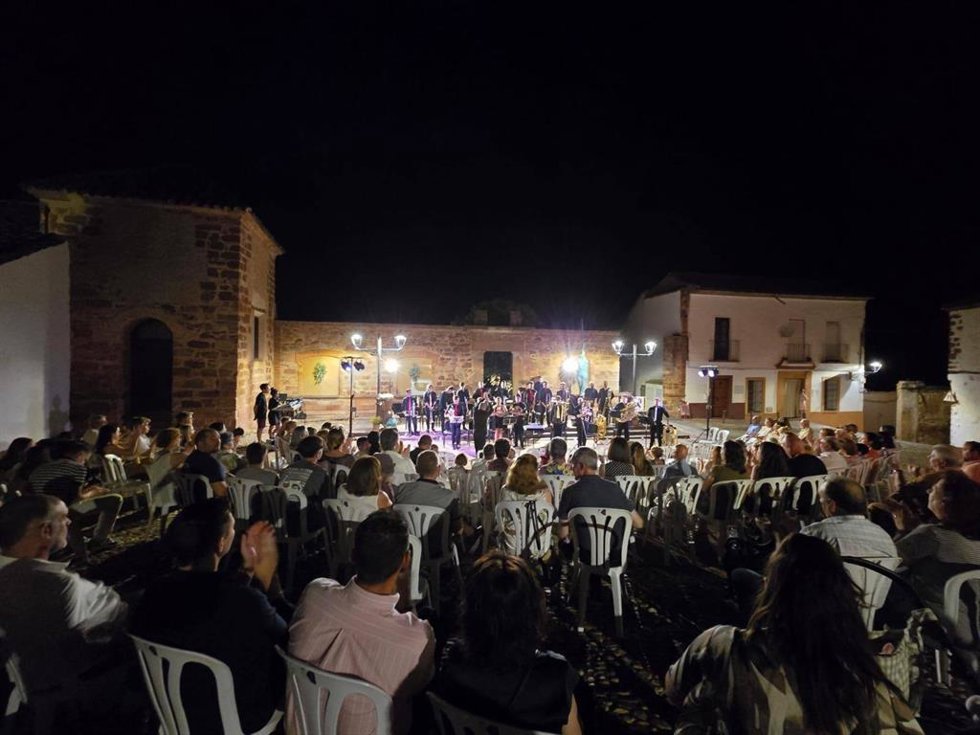 Una actuación musical en el Castillo de la Mota de Montoro, en una imagen de archivo.