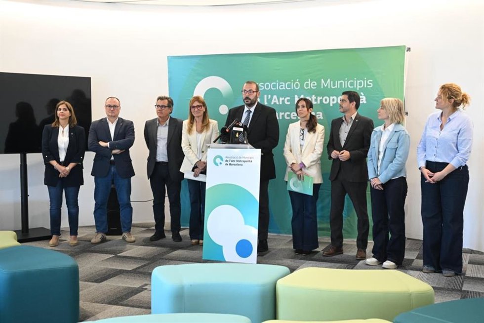Comparecencia de los alcaldes del Arc Metropolità.