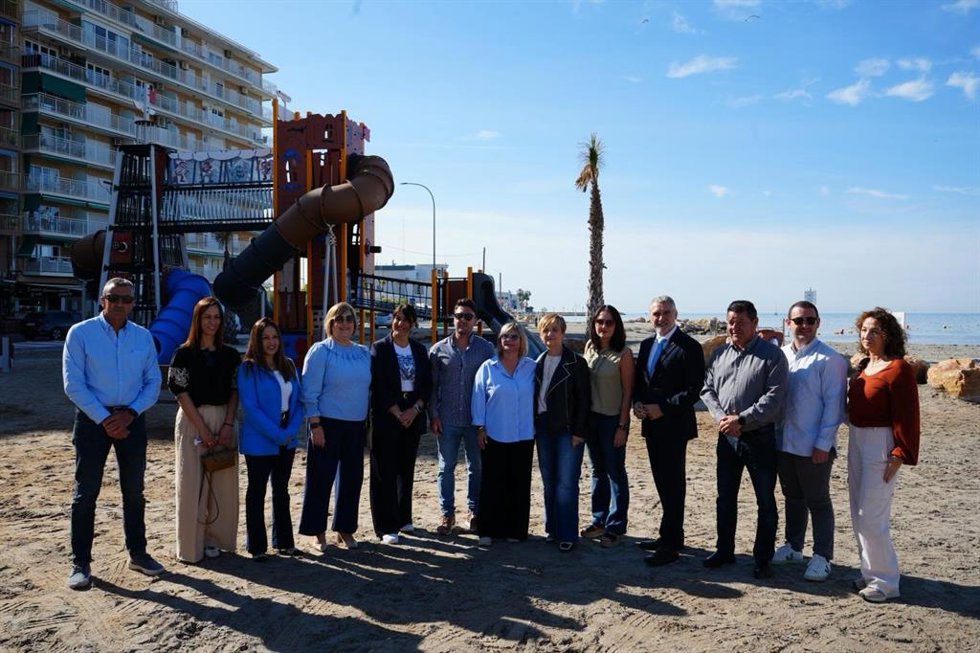La Generalitat resalta en Santa Pola el "turismo regenerativo" para mejorar "el territorio y su atractivo"