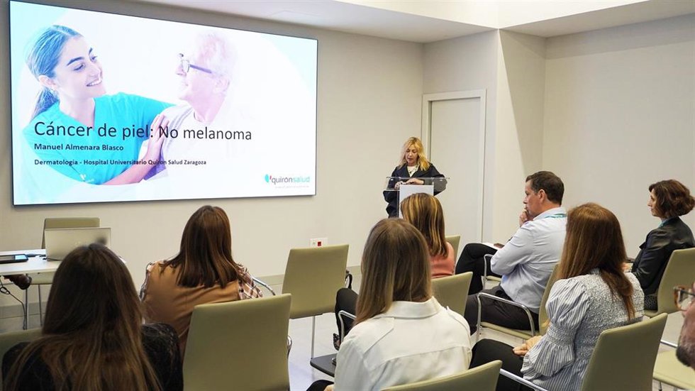 Archivo - El Hospital Universitario Quirónsalud celebra unas jornadas sobre cáncer de piel centradas en la prevención.