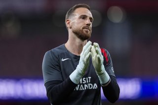 Jan Oblak con el Atlético de Madrid en el Emirates Stadium