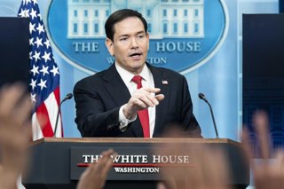 El secretario de Estado de Estados Unidos, Marco Rubio, en rueda de prensa 