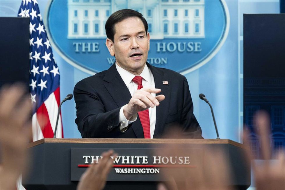 El secretario de Estado de Estados Unidos, Marco Rubio, en rueda de prensa 