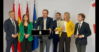 Una concejal de Vox en Murcia deja el partido tras denunciar la "falta de respeto y educación" del portavoz municipal