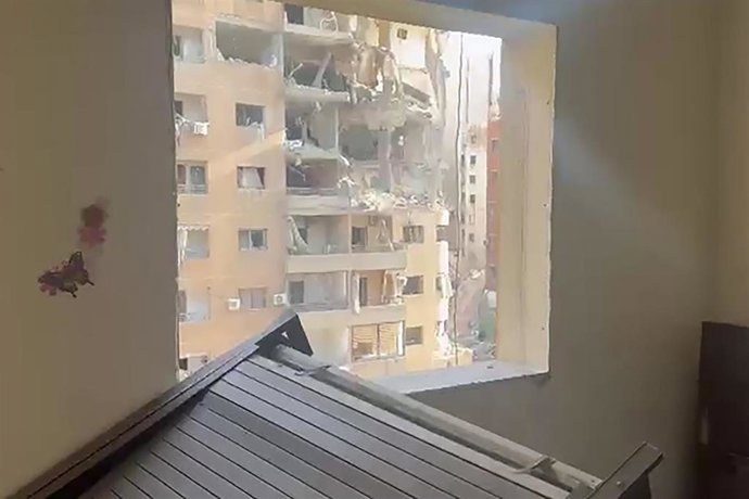Daños en un edificio atacado por el Ejército de Israel en la capital de Líbano, Beirut (archivo)