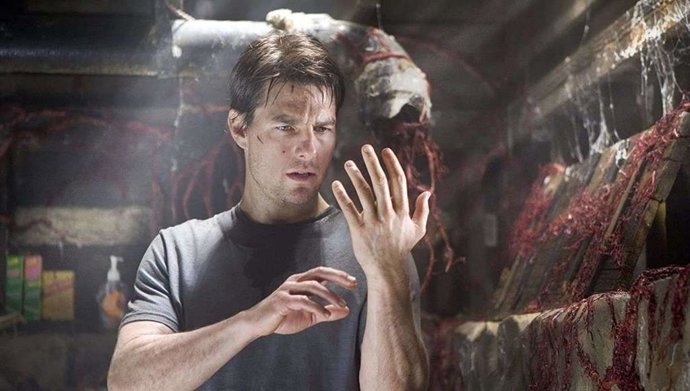 Tom Cruise regresa a la ciencia ficción