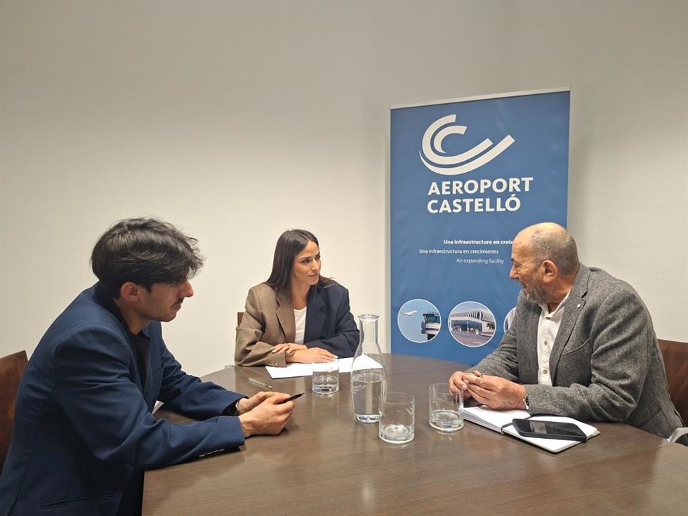 Aeropuerto de Castellón cierra operativa chárter para la llegada de 11.000 turistas austriacos en 2027 y 2028