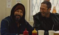 The Bear estrena por sorpresa un episodio secreto de los personajes de Richie y Mikey antes de la temporada 5