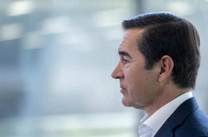 Archivo - El presidente del BBVA, Carlos Torres Vila, durante una entrevista para Europa Press, en el edificio ‘La Vela’, en la ciudad del BBVA, a 8 de octubre de 2025, en Madrid (España). 