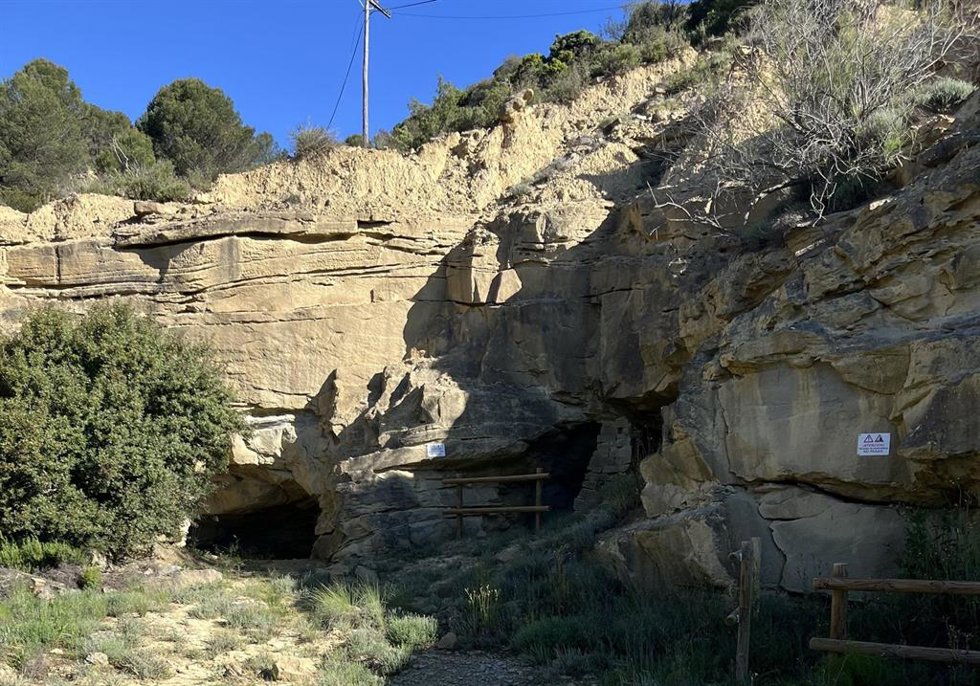 Aminer integra a Rocaragón como nueva empresa asociada con más de 40 años de experiencia en el sector extractivo.